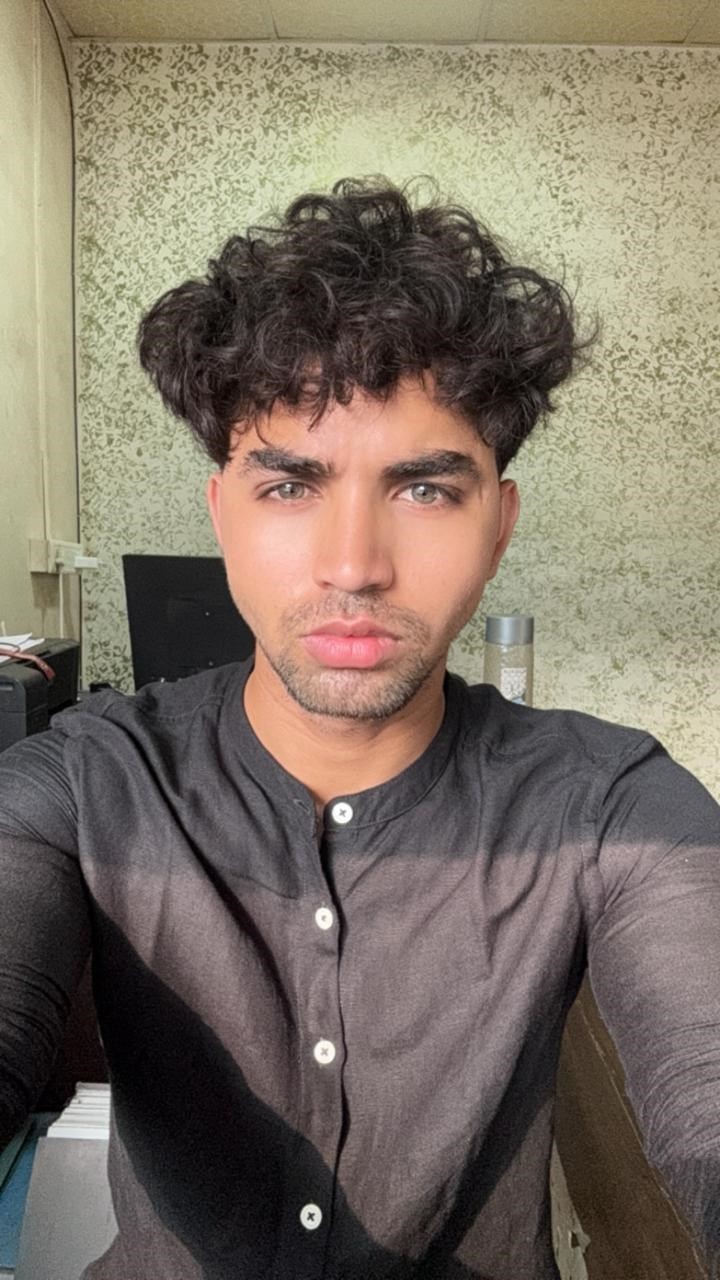 Akhtar Khan